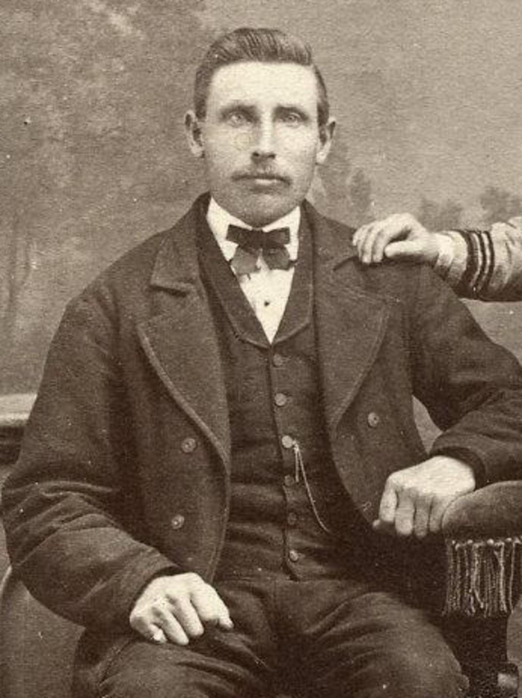 Rasmus Nielsen (1842 - 1919) Profile